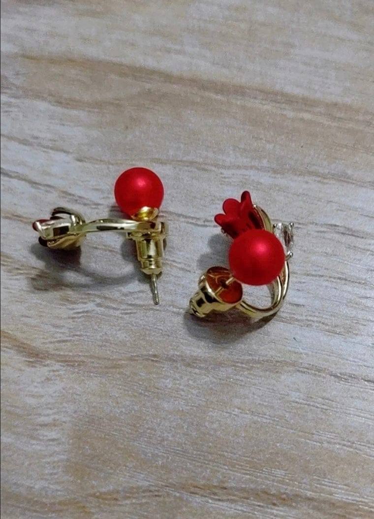 Customer photo review of Cornelia Earrings