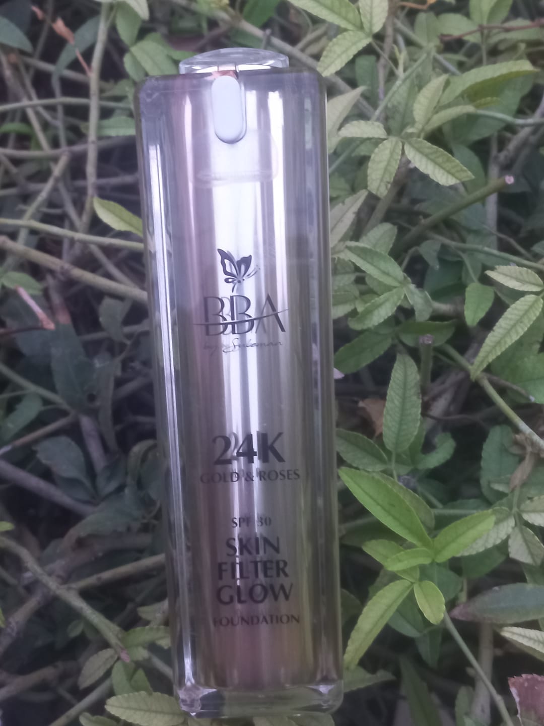 Customer photo review of 24K Gold & Roses Skin Filter Glow Foundation (SPF 30)