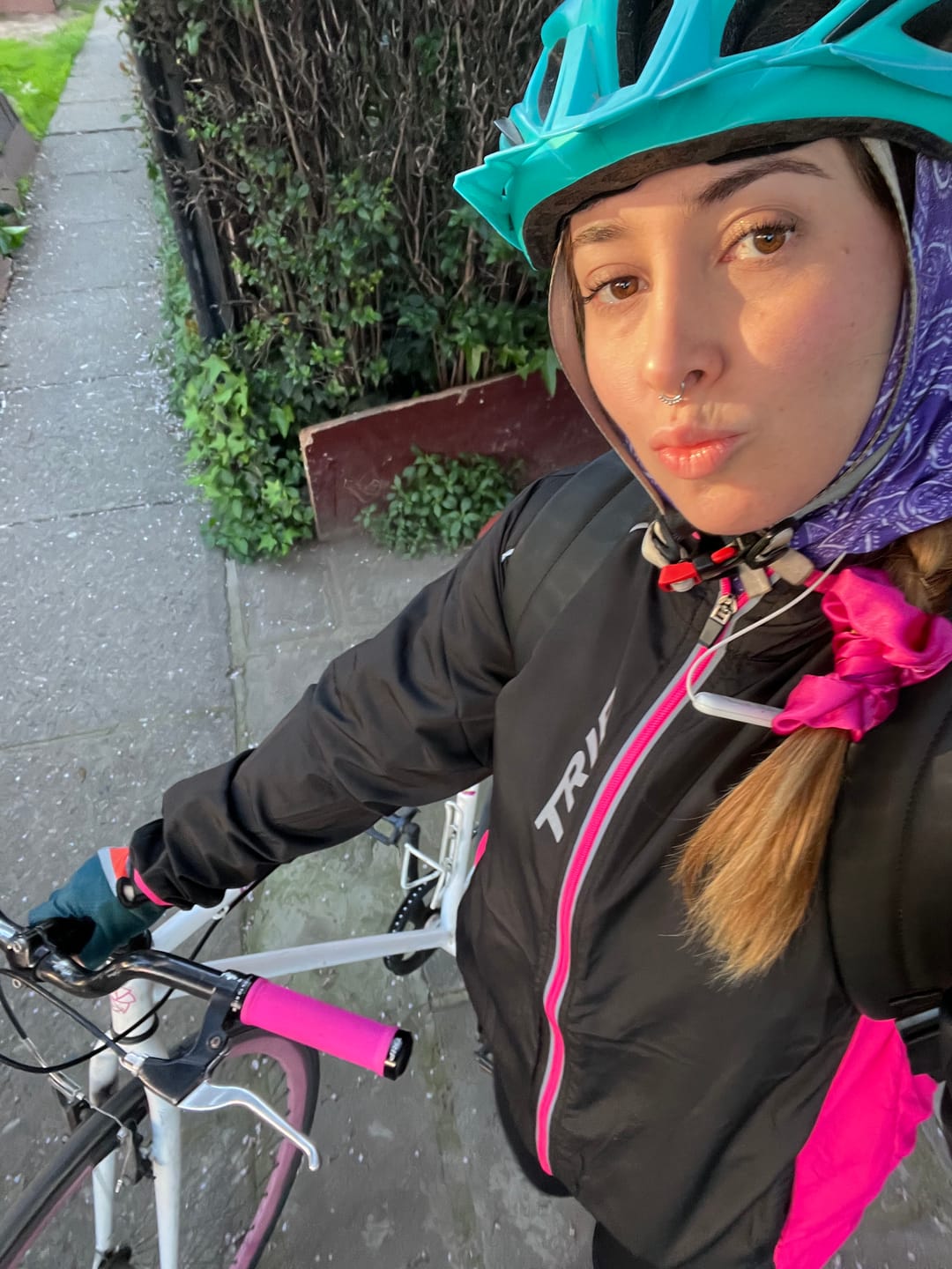 Customer photo review of CORTAVIENTO TRIP BLACK/PINK