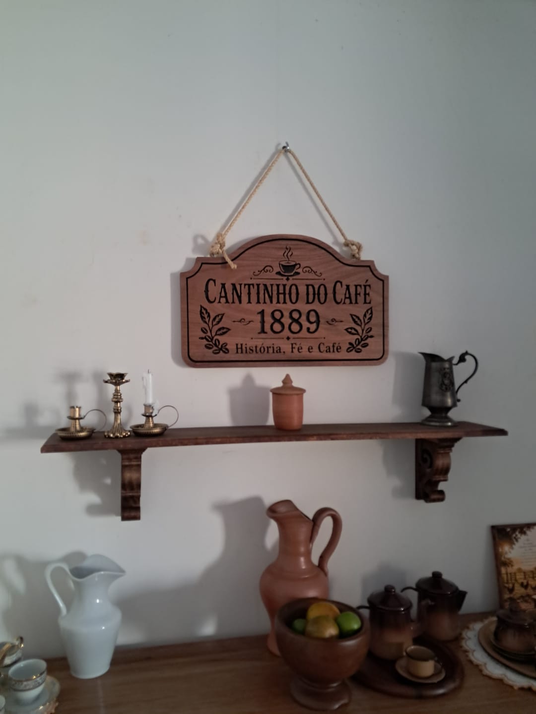 Customer photo review of Placa de Madeira Entalhada - Personalizada - Extra