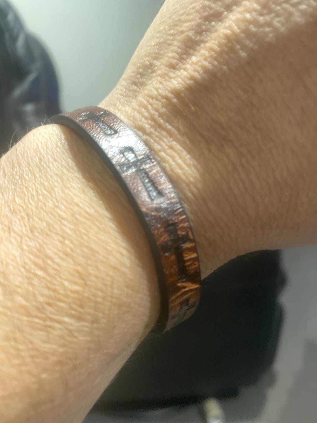 Customer photo review of Christianartworkshop Classic Style Multicolor Leather Magnetic Buckle Bracelet with Cross Motifs
