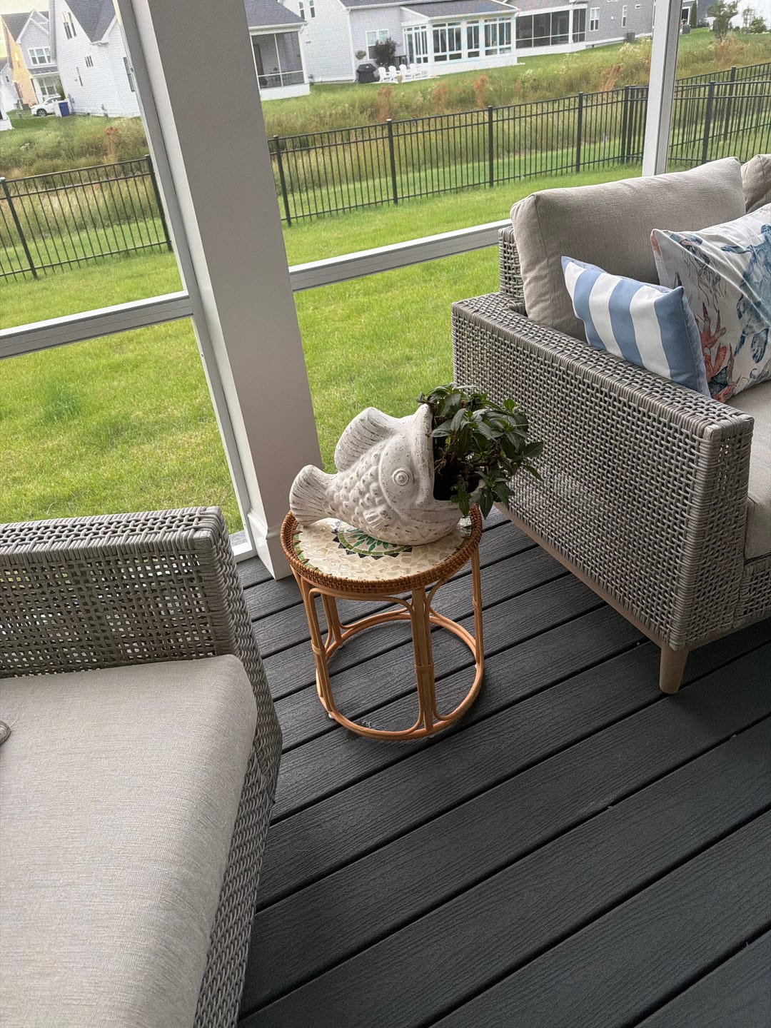 Customer photo review of Oasis Rattan Table