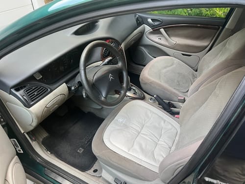 Customer photo review of Devano - Individuelles Autositzkissen