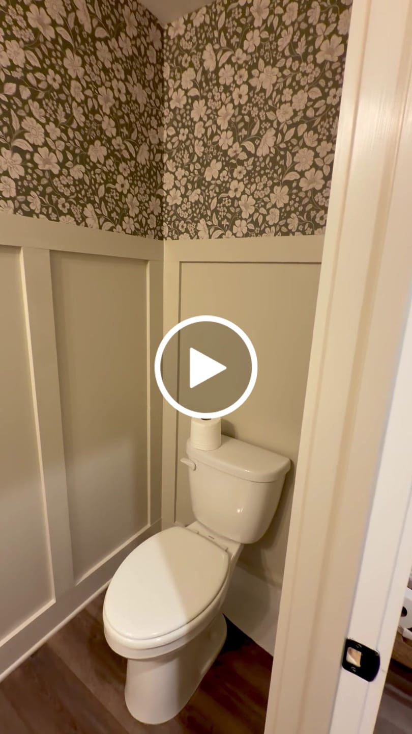 Customer video review of Beatrice Wallpaper by Daphne and Sage