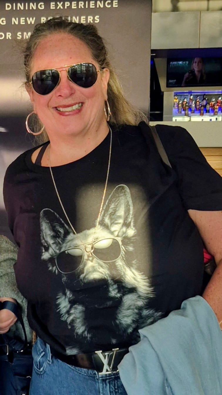 Customer photo review of Aviators Shepherd Silhouette Shirt