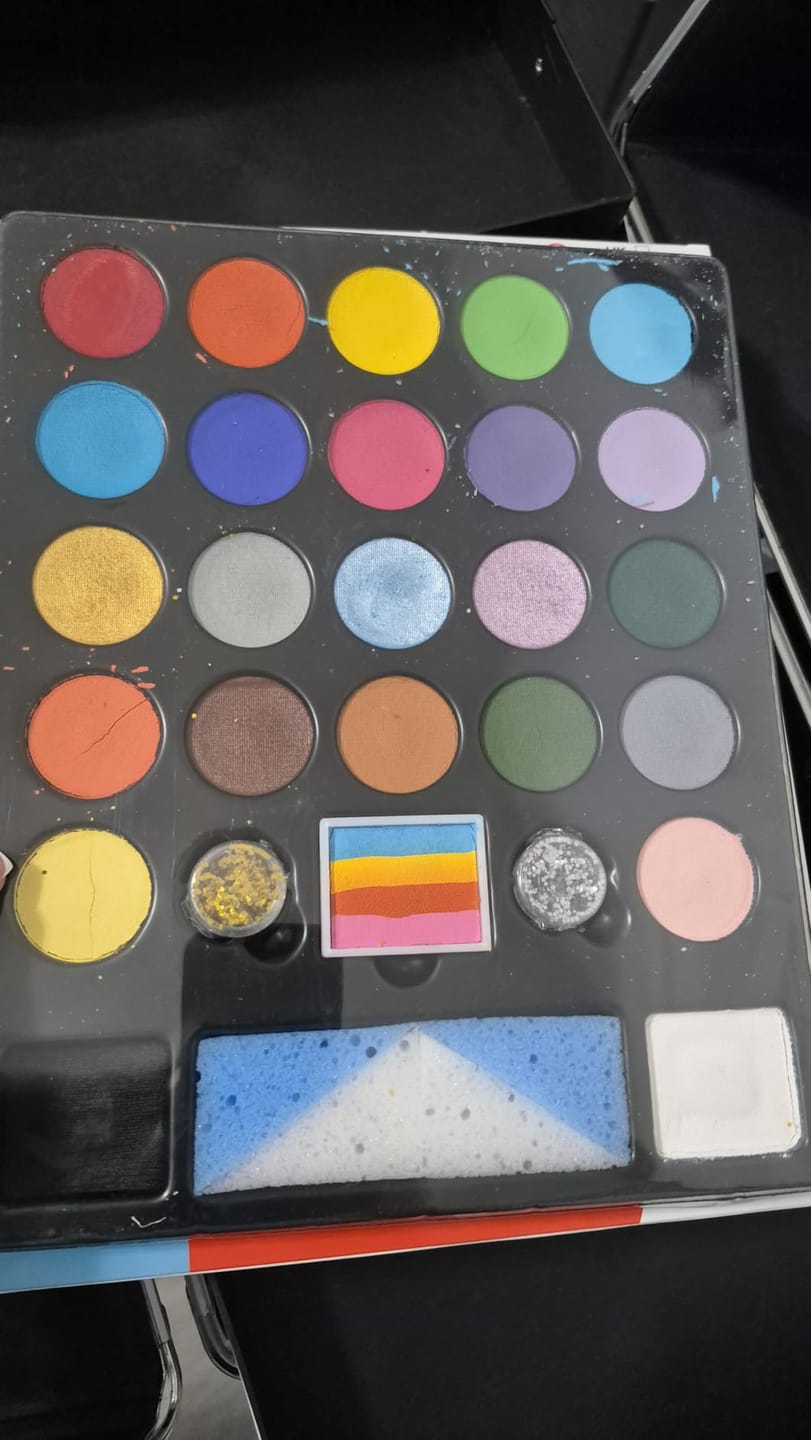 Customer photo review of Ultimate Party Pack - Face Paint for Kids