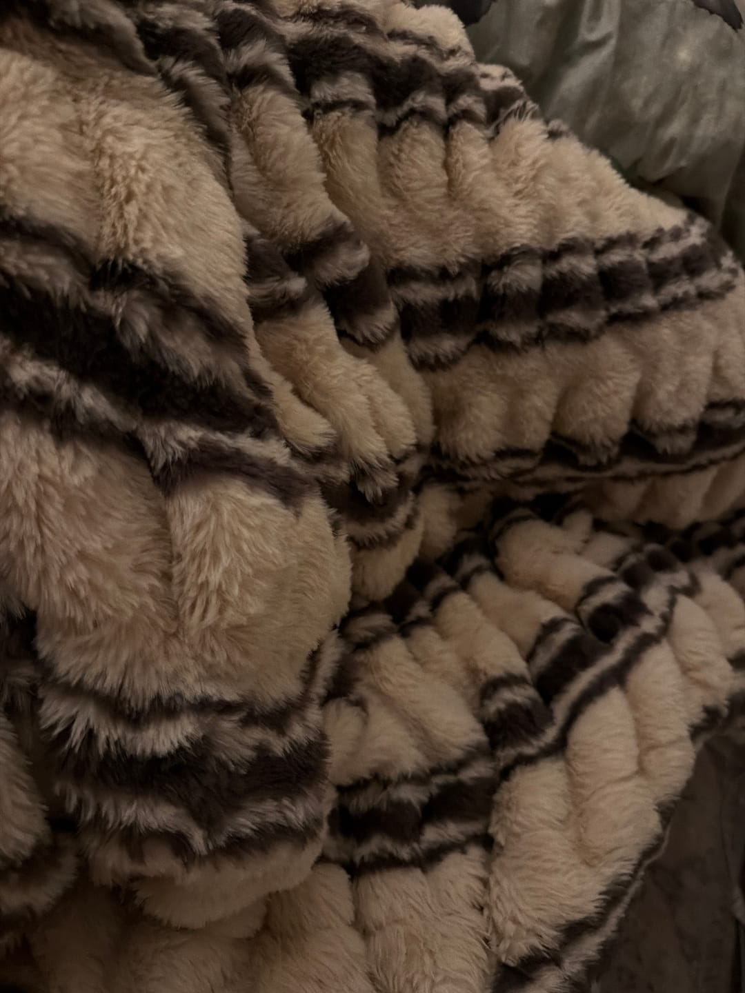 Customer photo review of Hugs Milk Chocolate Stripe Blanket