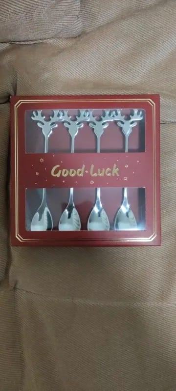 Customer photo review of Festive Serving Decor Cutlery Set