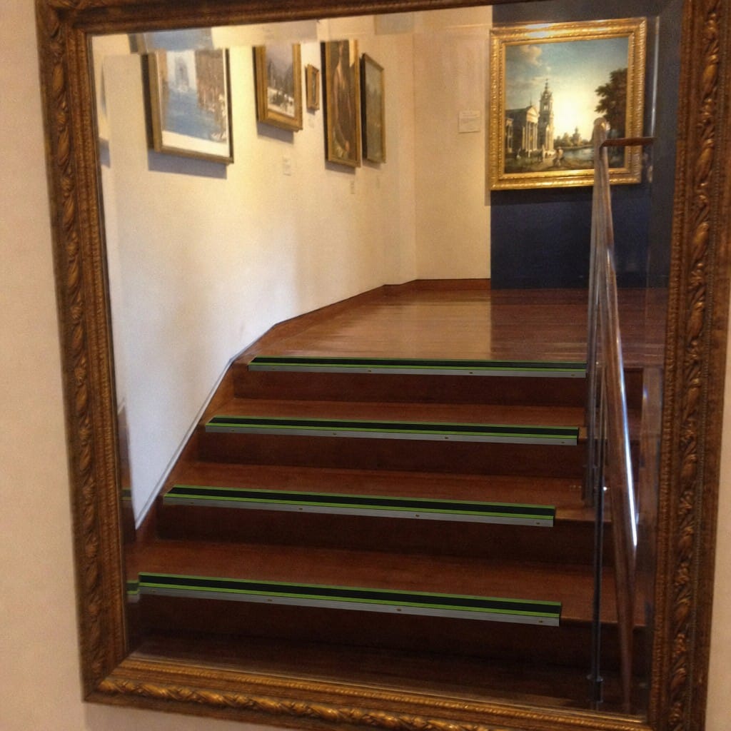 Customer photo review of Black Stair Nosing 10mm Aluminium Anti Slip Commercial