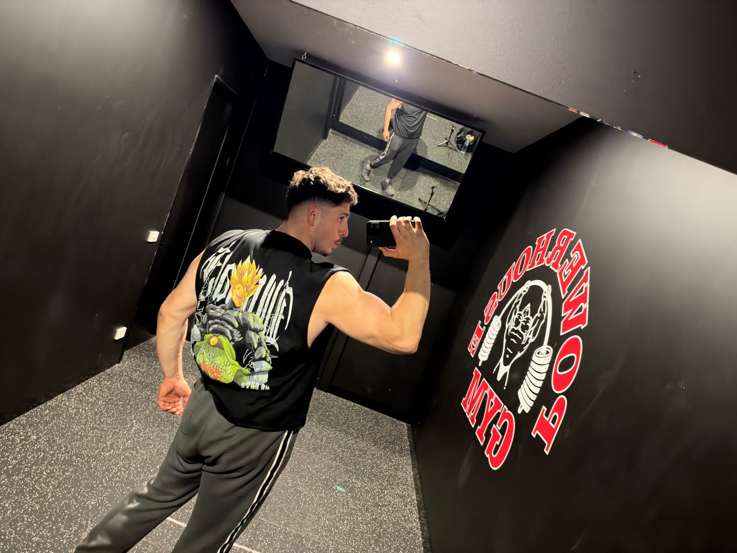 Customer photo review of Ultimate Tank