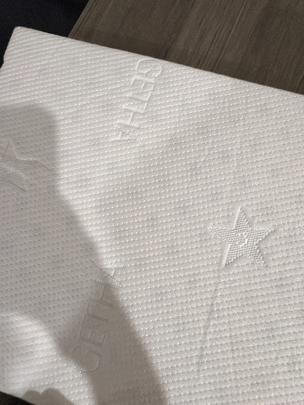 Customer photo review of Getha Sleepy Kids Latex Pillow