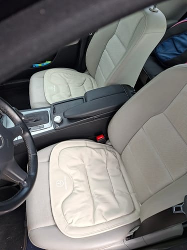 Customer photo review of Devano - Individuelles Autositzkissen