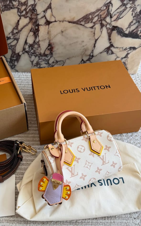 Customer photo review of Nano Speedy Bag