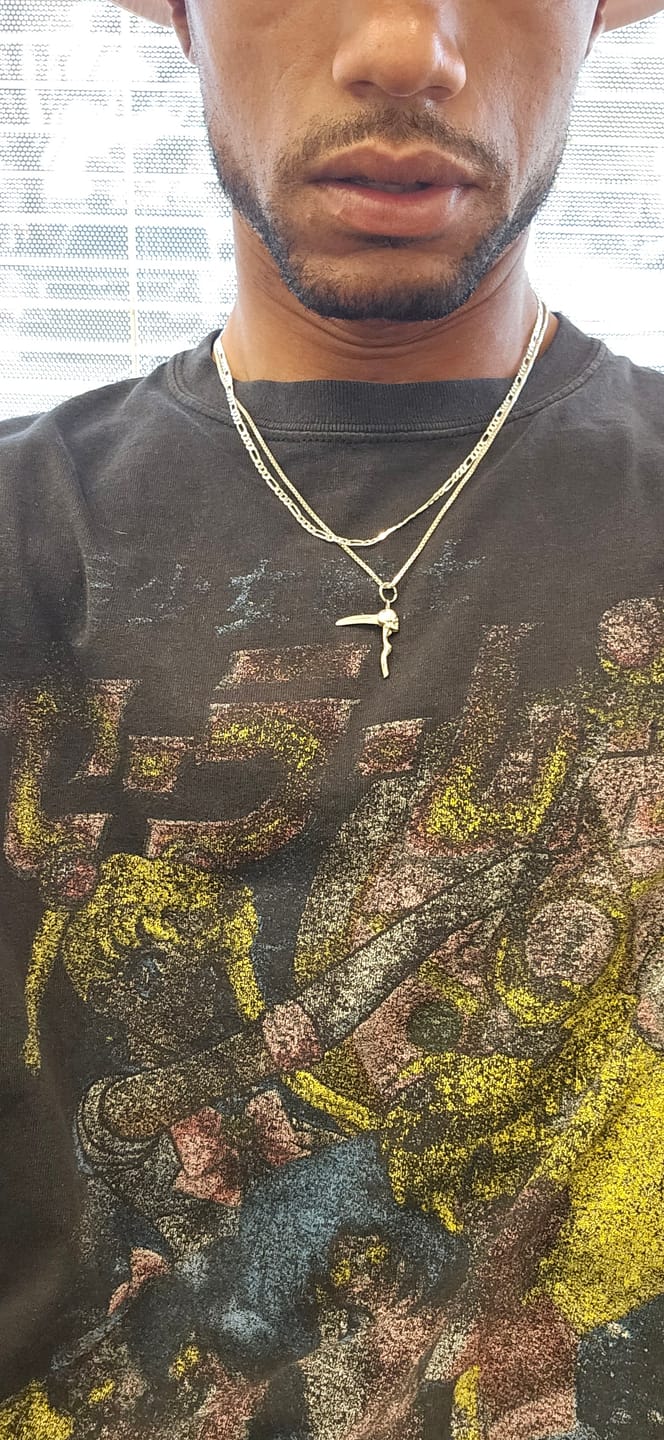Customer photo review of STERLING SILVER FIGARO CHAIN