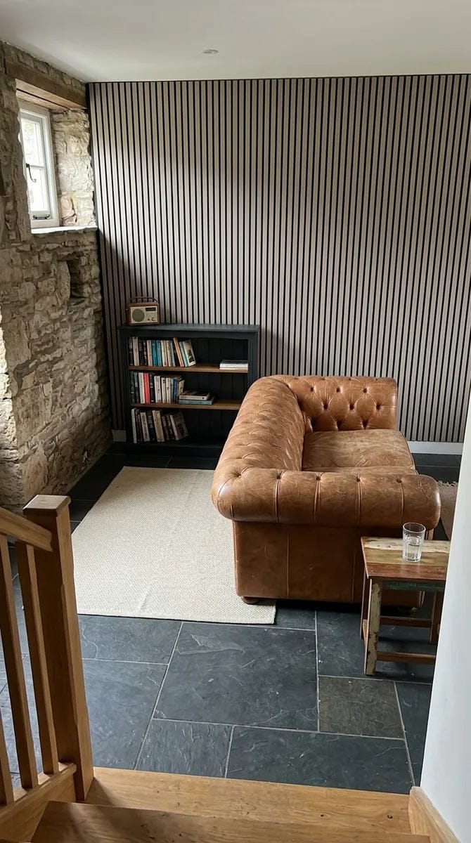 Customer photo review of Panneaux Acoustiques Gris Cuir – 240x60 – 11 mm – Lot de 4