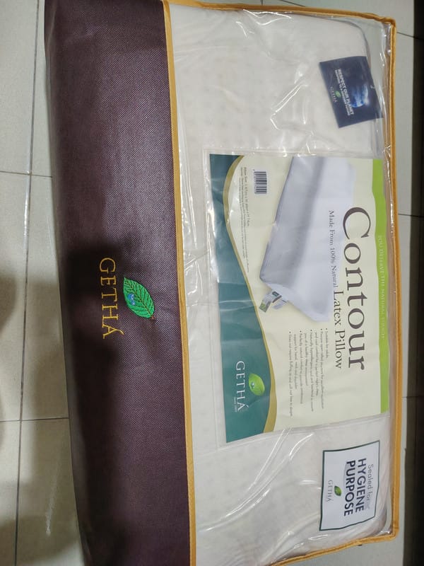 Customer photo review of Getha Contour Latex Pillow (Cotton Fabric / Tencel Fabric)