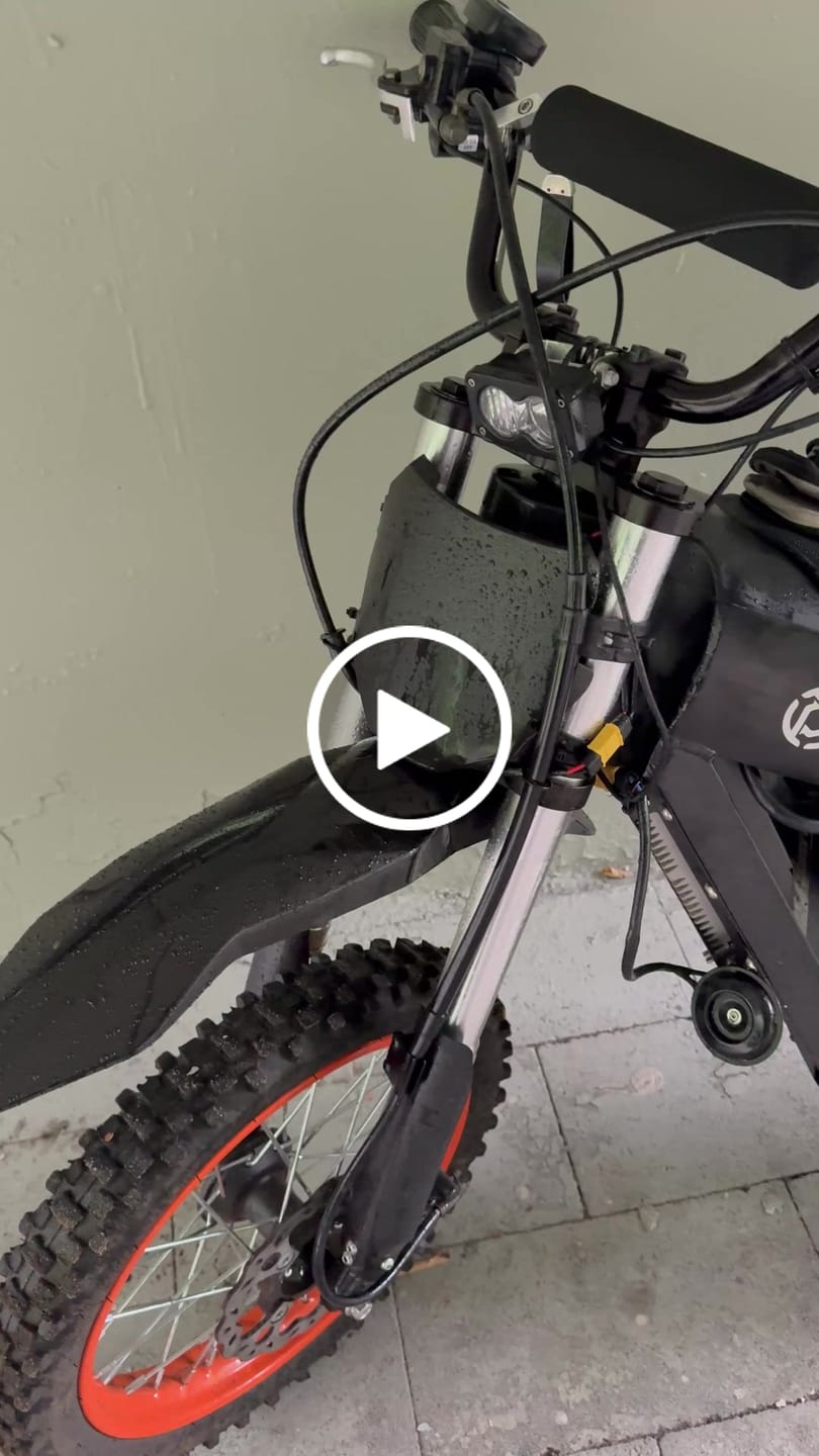 Customer video review of Talaria Front Fender