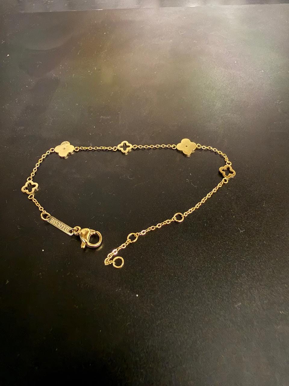 Customer photo review of Multi Clover Bracelet