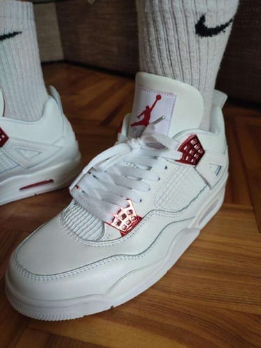 Customer photo review of Air Jordan 4 Military Black