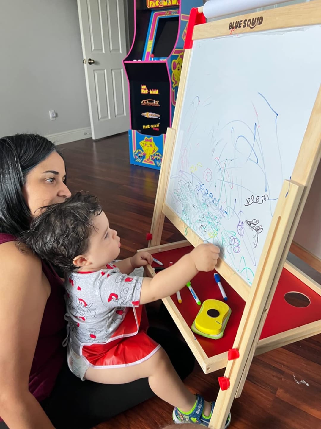 Customer photo review of Art Easel with 100+ Accessories