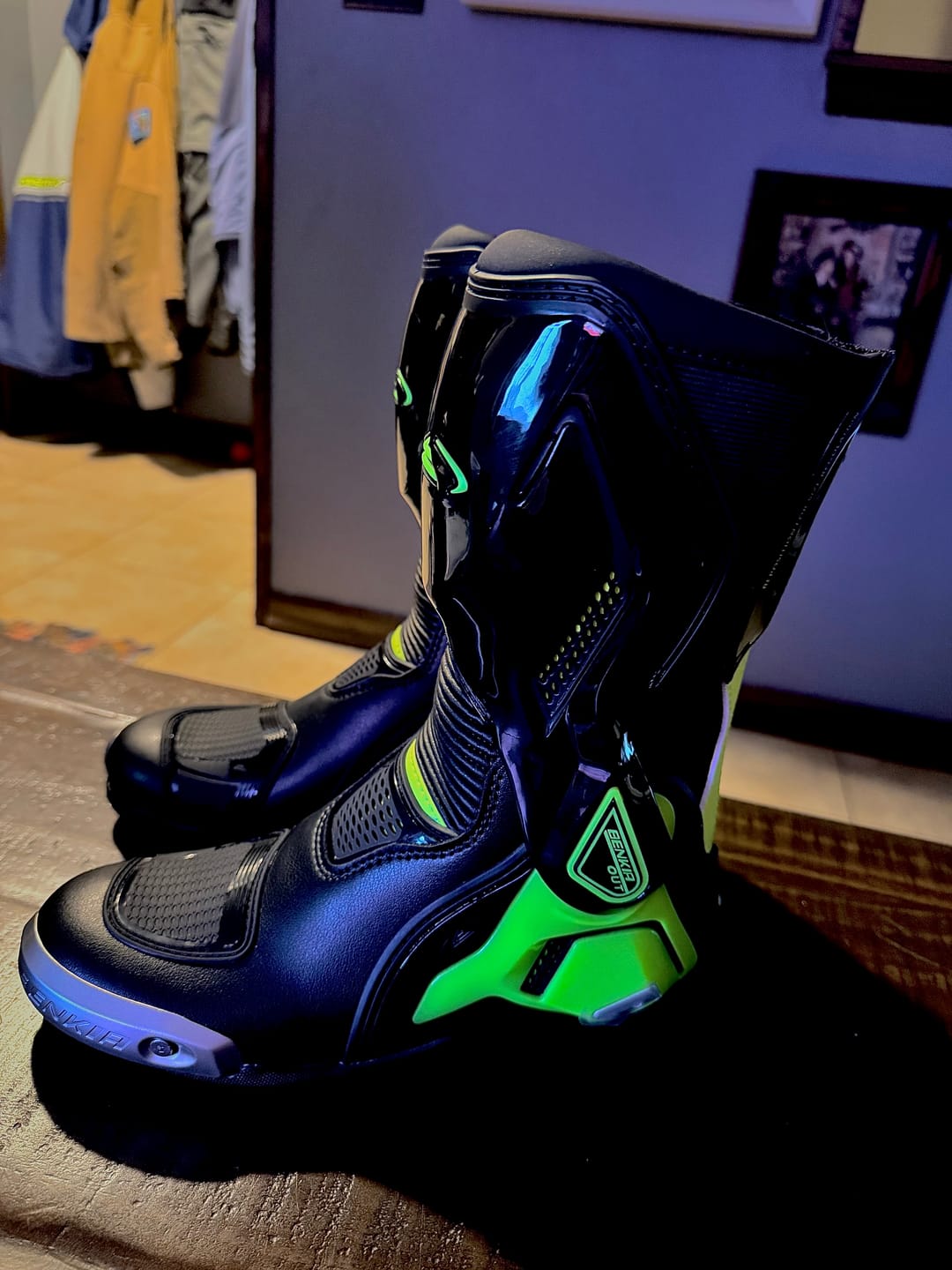 Customer photo review of Allgoal Motorcycle Riding Boots Black/Green