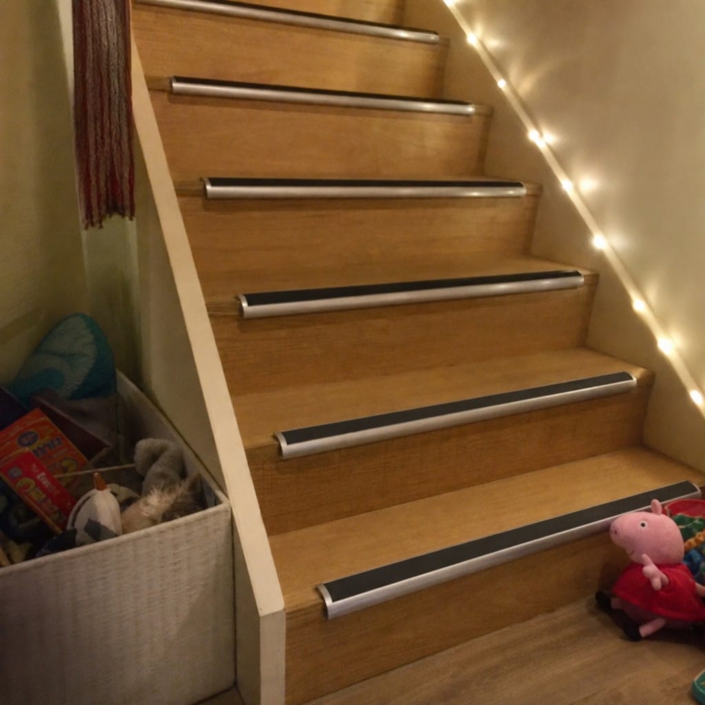 Customer photo review of Bullnose Aluminium Stair Nosing 2.75m Single Insert 39mm