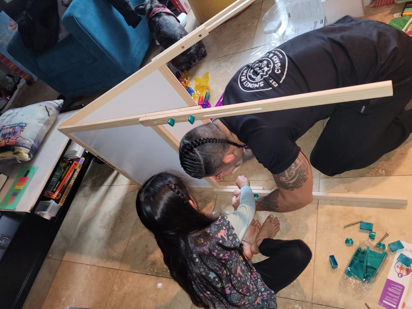 Customer photo review of Art Easel with 100+ Accessories