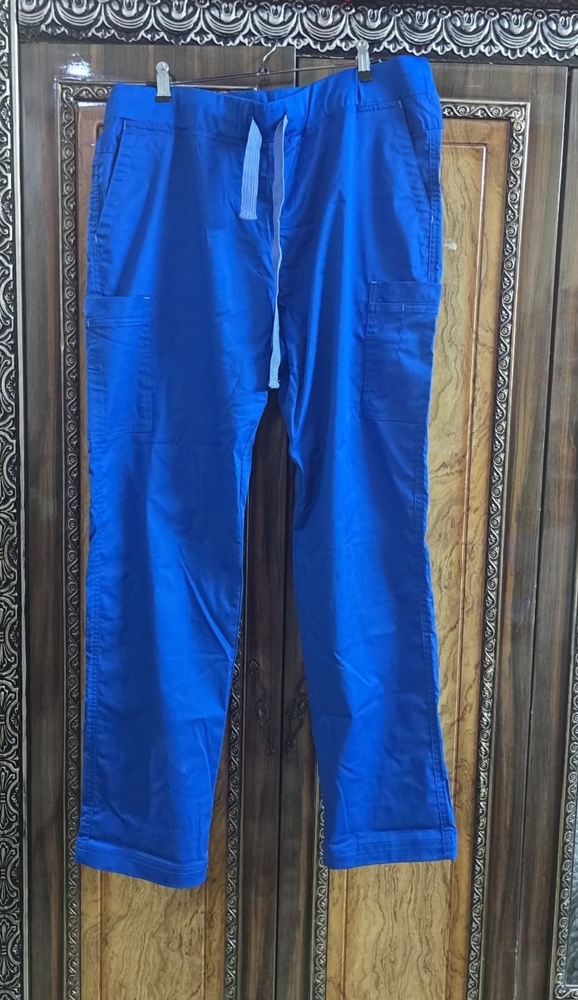 Customer photo review of بنطلون فايروس فلكس نسائي