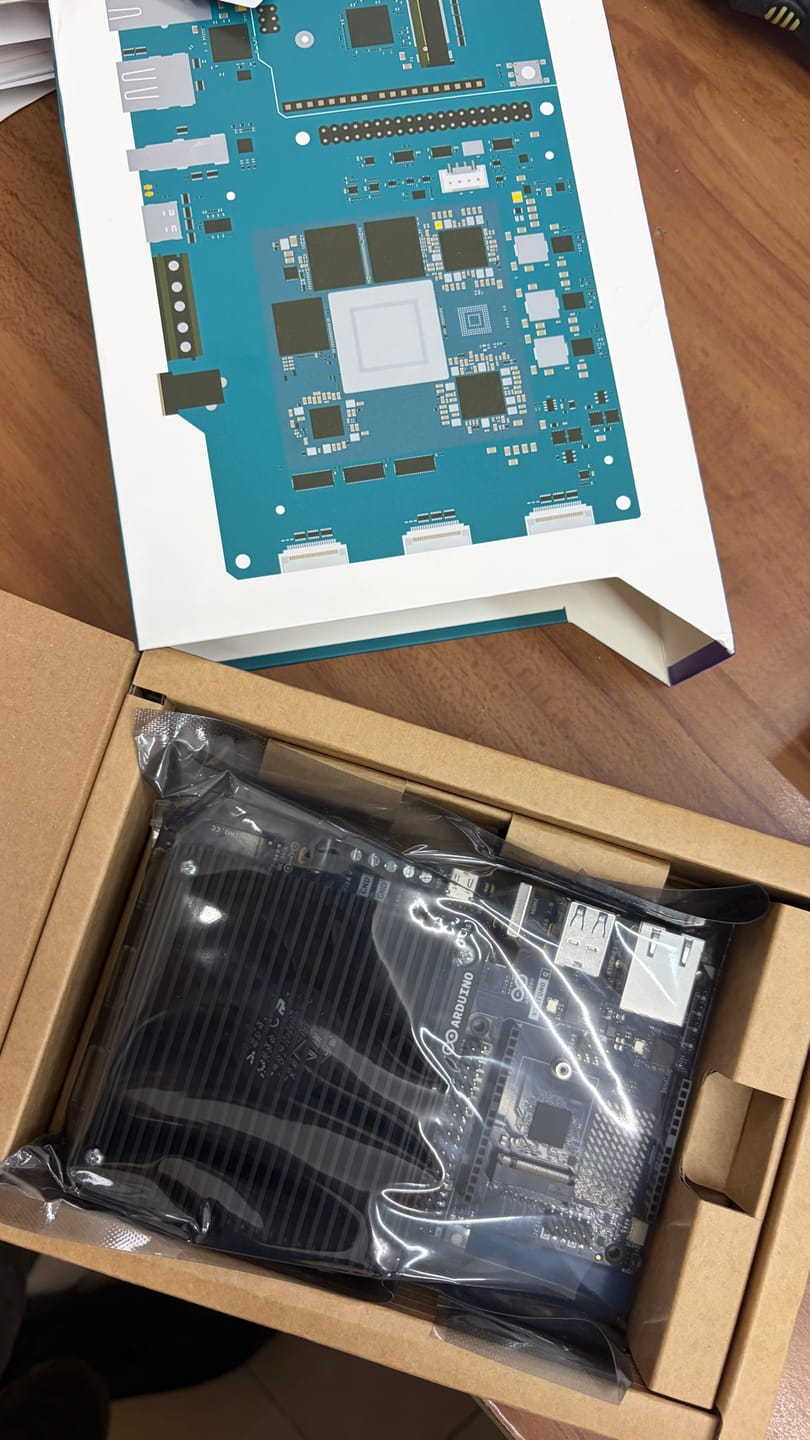 Customer photo review of Arduino®️ VENTUNO™ Q