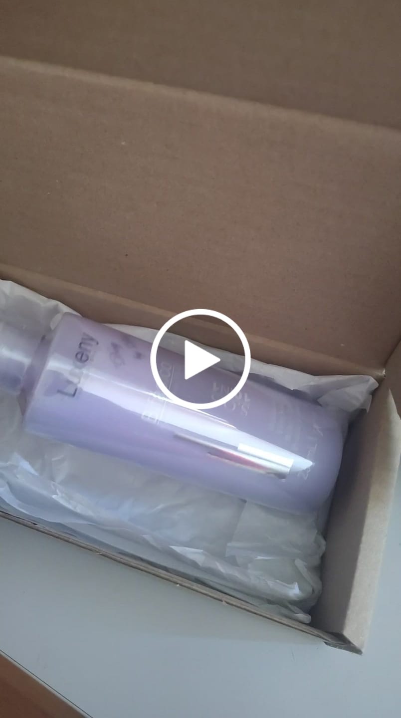 Customer video review of Spray Bifásico 10 en 1 230 ml