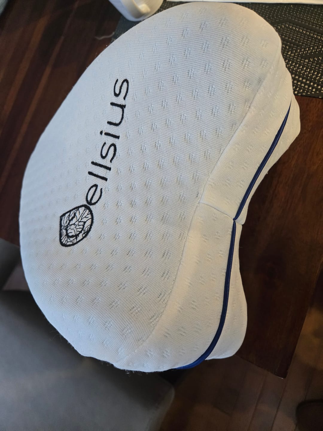 Customer photo review of Coussin Orthopédique Genoux Cellsius - Le secret d'un sommeil sans douleur