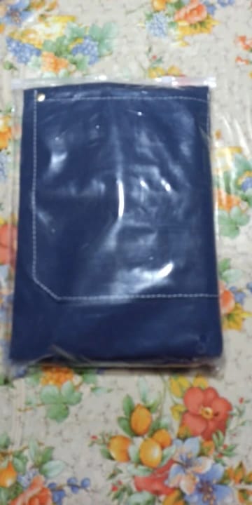 Customer photo review of Tablier de Cuisine Noir Femme