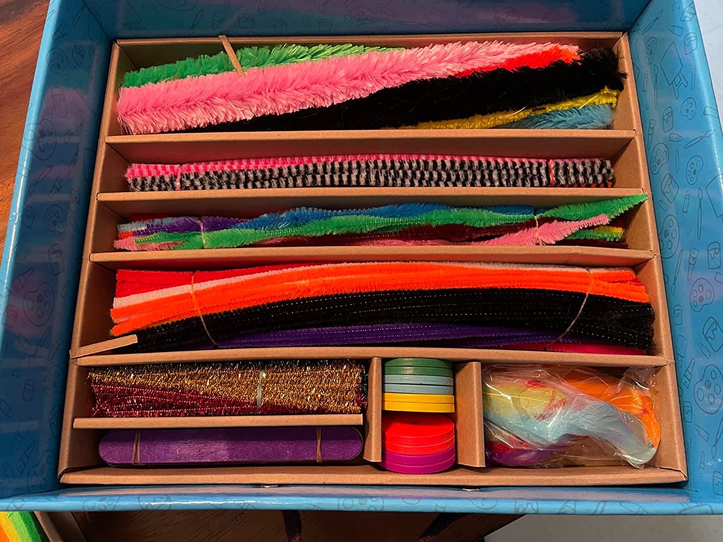 Customer photo review of Deluxe Craft Chest