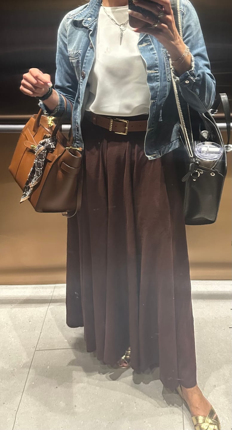 Customer photo review of Brown Linen Maxi Circle Skirt - Pleated A-Line | Xiaolizi 6946