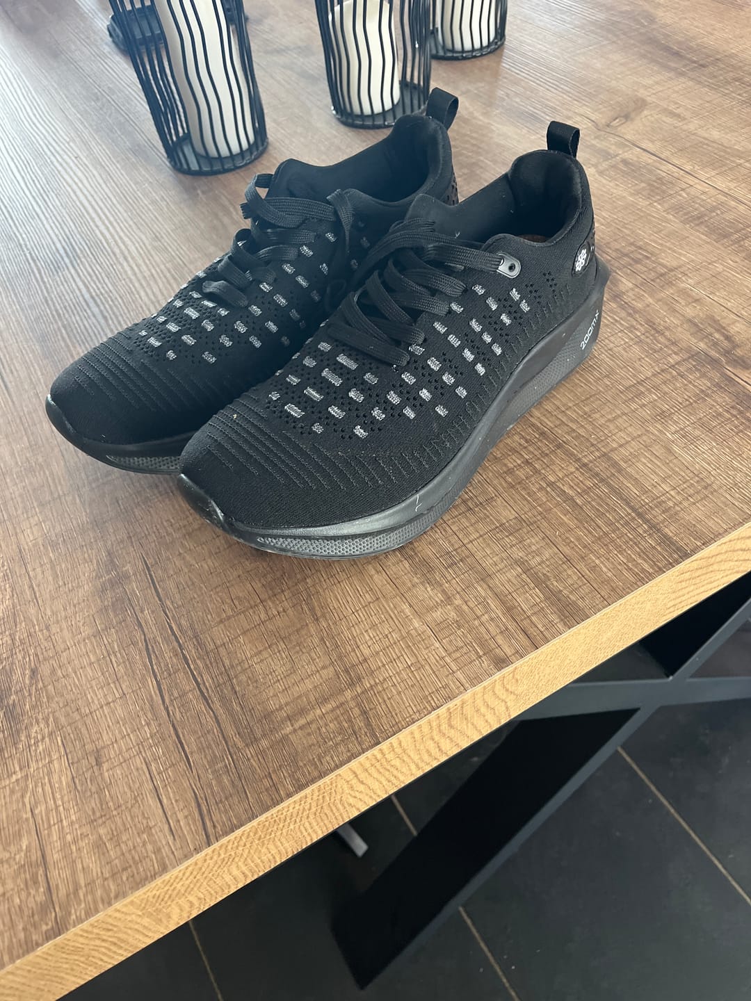 Customer photo review of Baskets de Sport Amortissantes & Respirantes