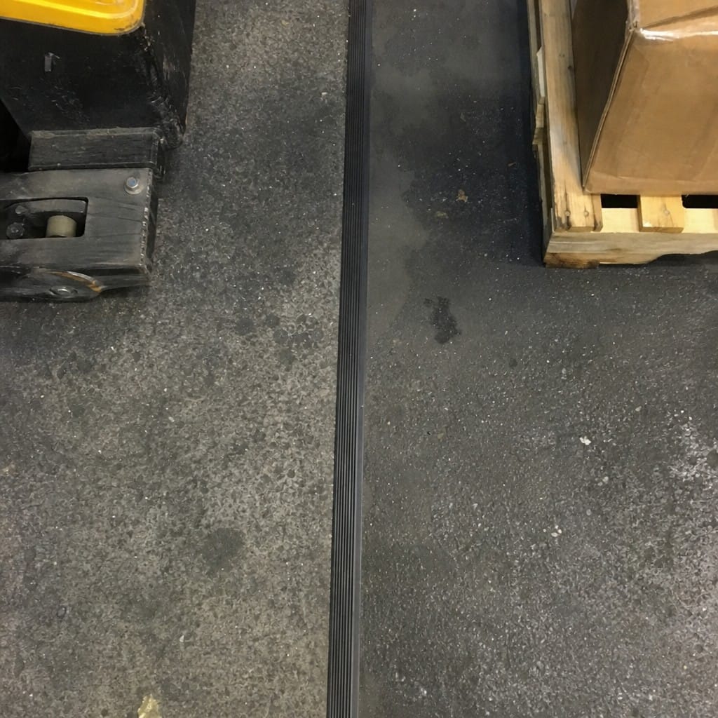 Customer photo review of Commercial Aluminium Naptrim 40mm 5mm Gauge 8 Finishes