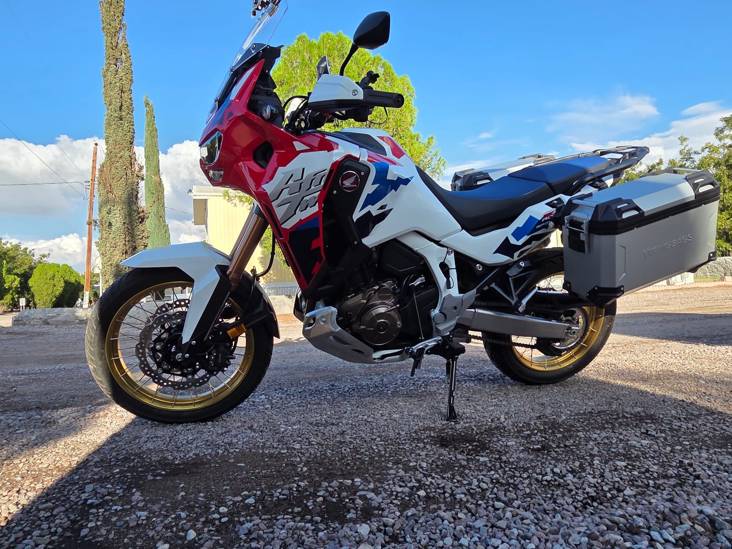 Customer photo review of 45L - Apex XL Honda CRF1100L Africa Twin ADV Sports ES Aluminum Side Cases Silver