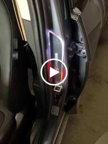 Customer photo review of 2er-Pack LED Einstiegsleisten fürs Auto