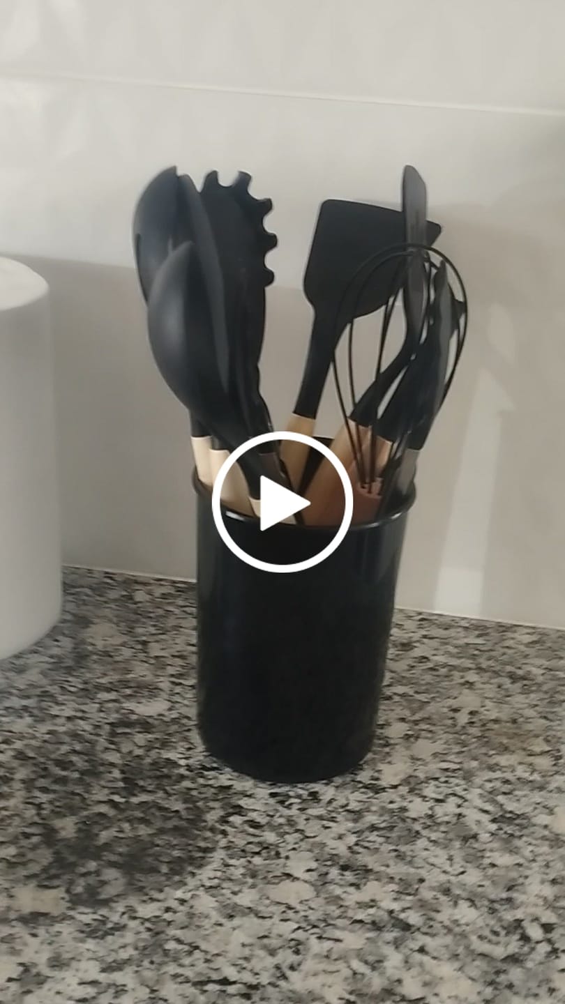 Customer video review of Kit Set X12 Utensilios Cocina Madera Y Silicona Excelente