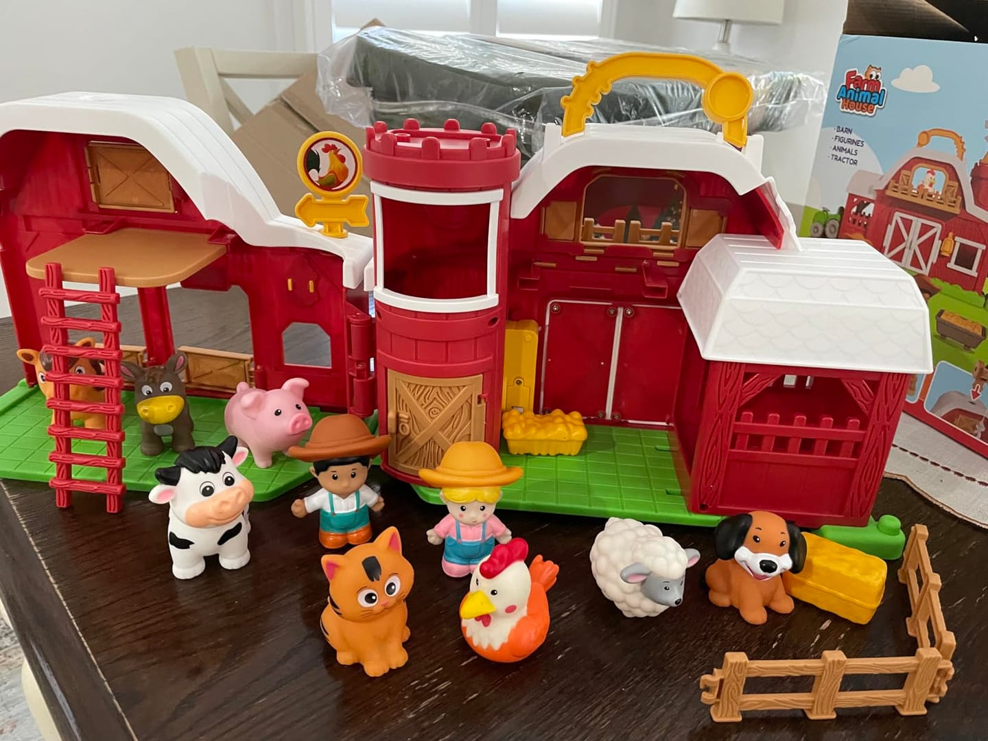 Customer photo review of Farm Barn Playset Toy
