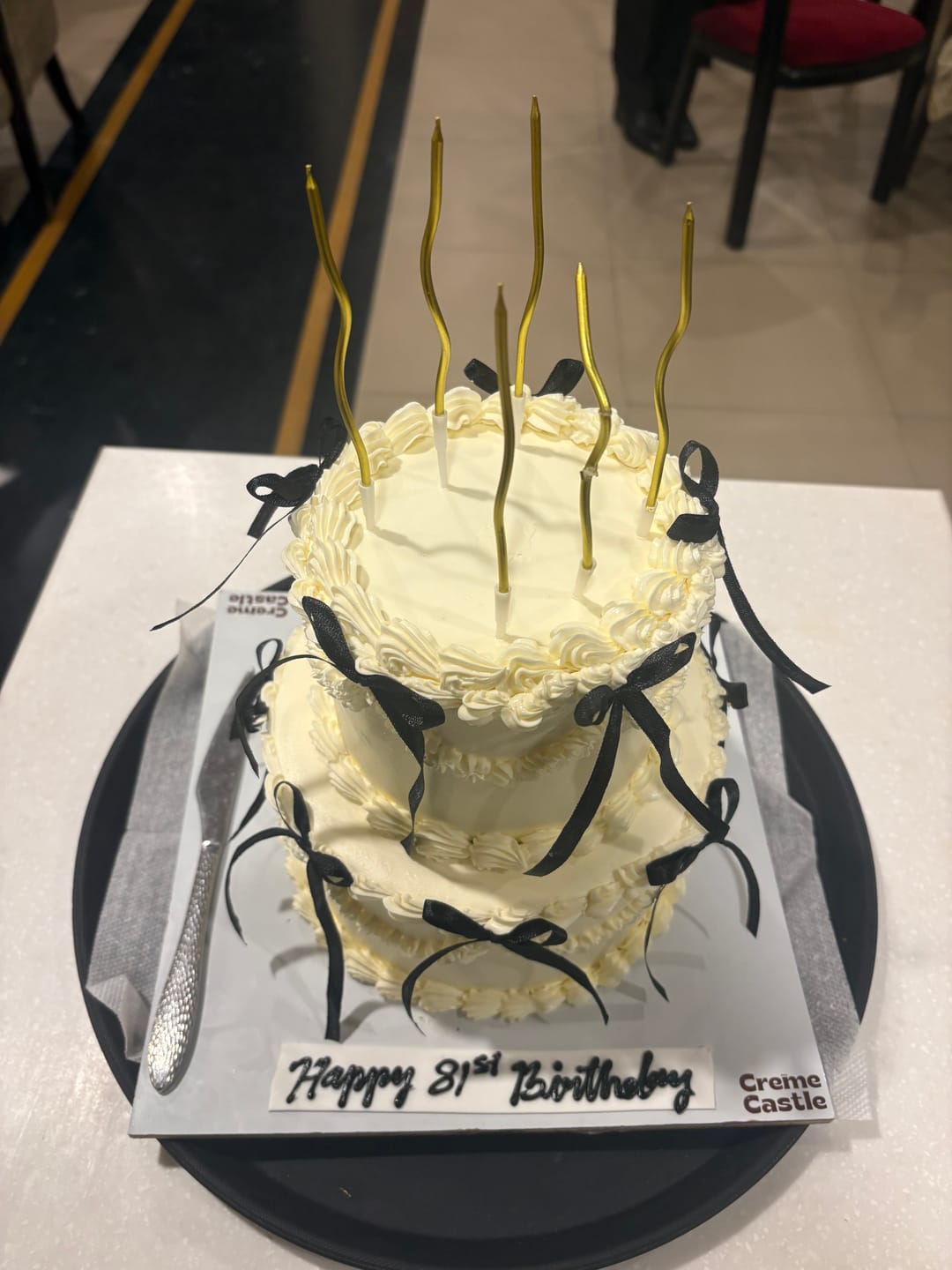 Customer photo review of Aesthetic Vintage Celebration Cake