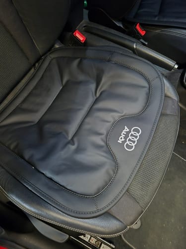 Customer photo review of Devano - Individuelles Autositzkissen
