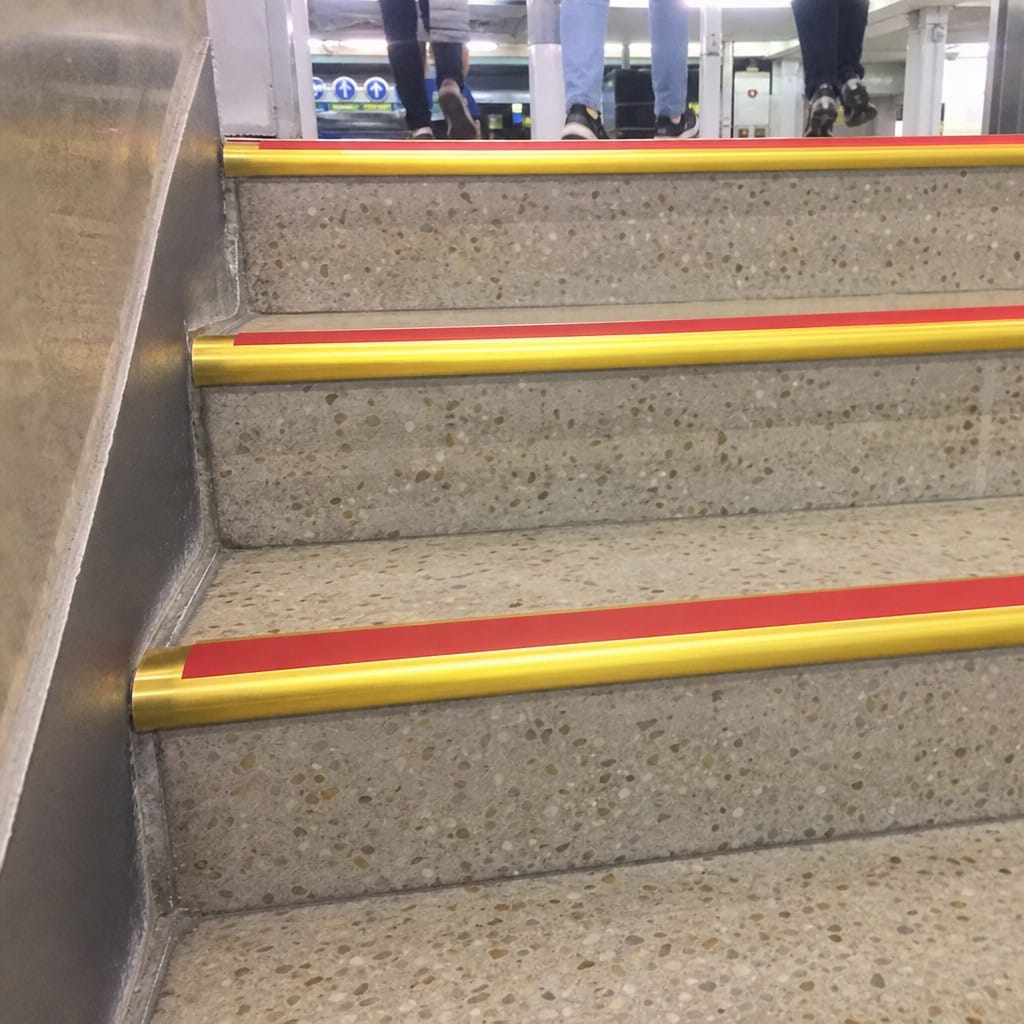 Customer photo review of Aluminium Bullnose Stair Nosing 3.22m Single Insert 39mm Riser
