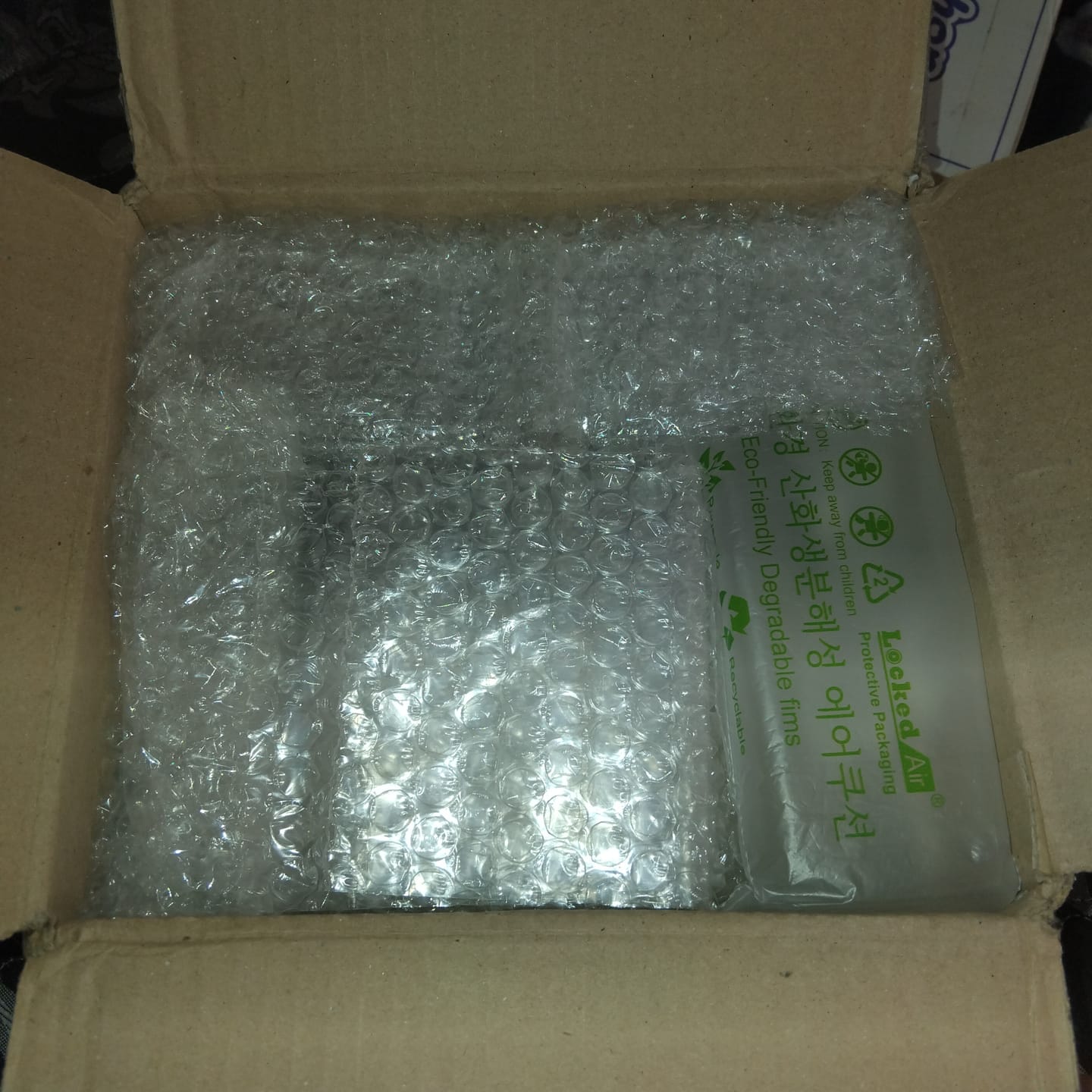 Customer photo review of (FREE GIFT) Kpop Album Giveaway