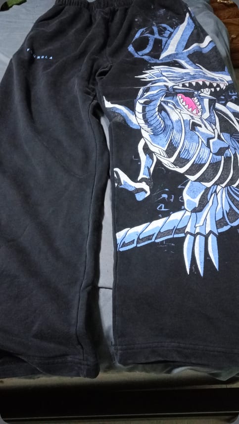 Customer photo review of 2004 - Yu-Gi-Oh!® Sweats