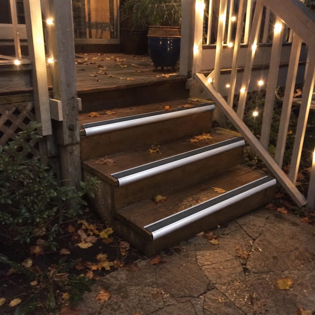 Customer photo review of Aluminium Bullnose Stair Nosing 68x40mm, 1m Bars, Anti-Slip Insert