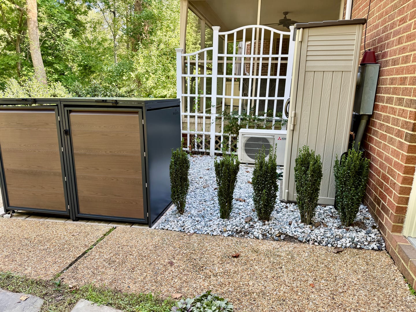 Customer photo review of MisterBin® Garbage Bin Enclosure
