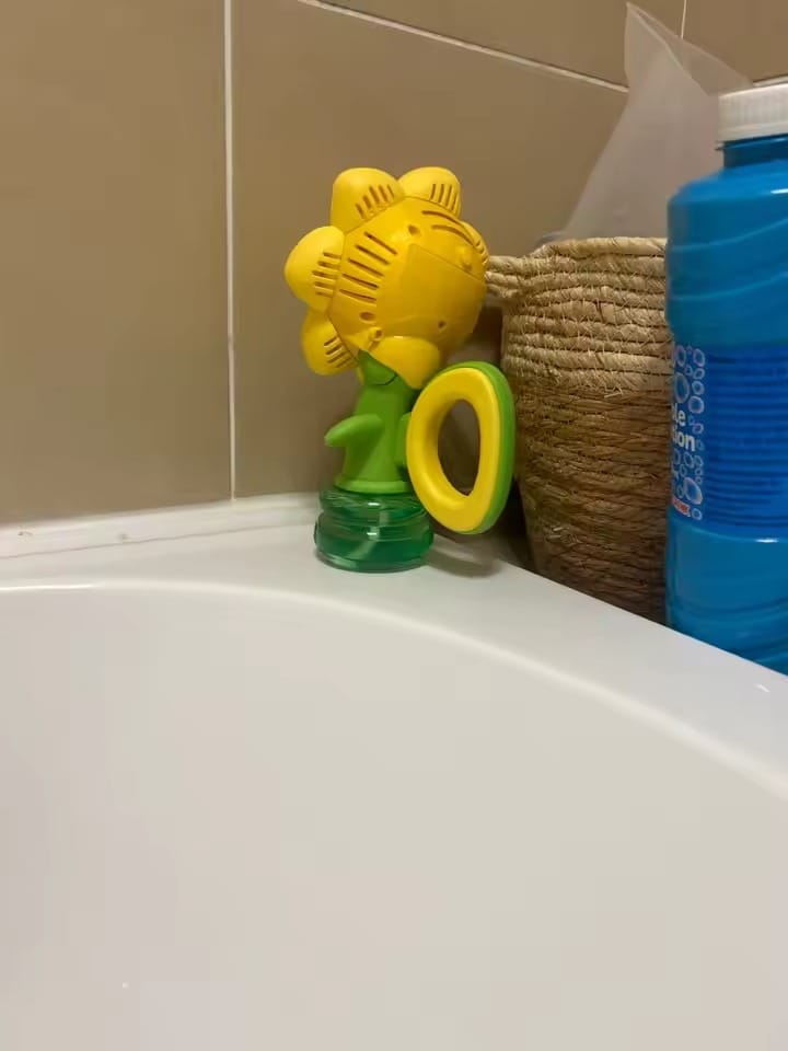 Customer photo review of BloomBubble™ Dancing Sunflower Bubble Machine — Lights Up & Swings