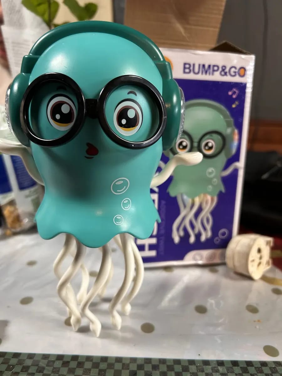 Customer photo review of Pulpo Bailarín Interactivo