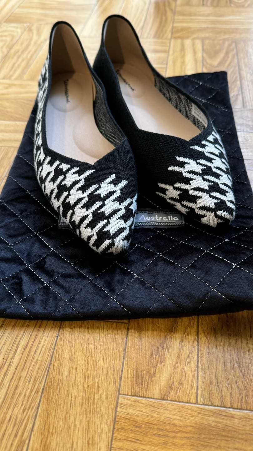 Customer photo review of The Adelaide V-Cut Wool Flat | Salt & Pepper